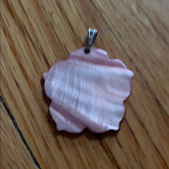 She’ll follower pendant - Picture 2 of 2